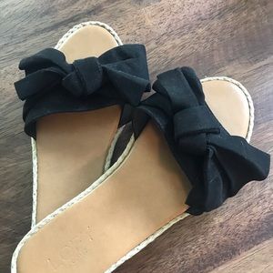 Loft Bow Slide (black)